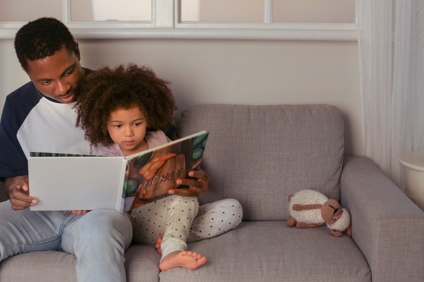 Lectura padre niña