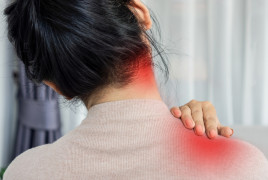 dolor crónico cervicales mujer 